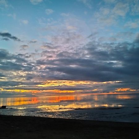 Kaia Lovina Guest House Bagian luar foto