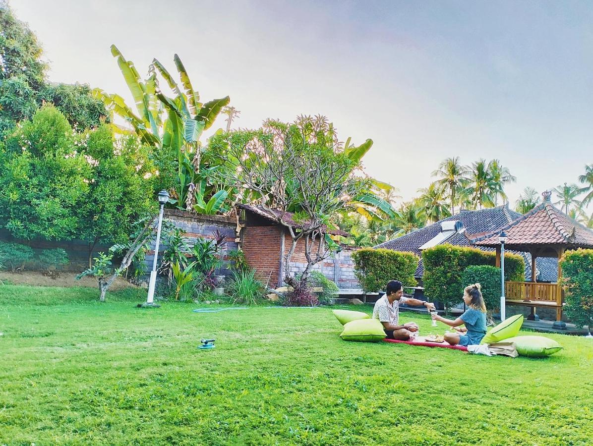 Kaia Lovina Guest House Bagian luar foto